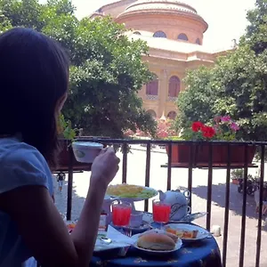 https://massimo-plaza-hotel.palermohotels.org