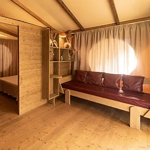Village de vacances Delle Rose Camping&glamping Village, Isolabona